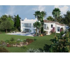 Villa de lujo de 4 dormitorios con vistas al mar y acceso directo a Guadalmina Golf