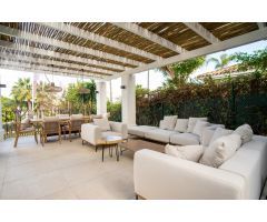 UN OASIS DE LUJO EN EL CORAZÓN DE LAS BRISAS, MARBELLA