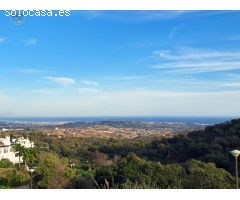 Piso con vistas panorámicas en la tranquila zona de La Mairena,Ojén