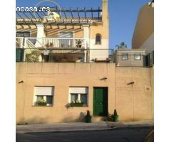Gran adosado con apartamento independiente en Xarblanca,Marbella