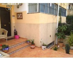 Gran adosado con apartamento independiente en Xarblanca,Marbella