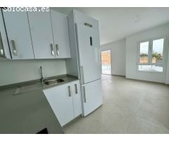 Villa de nueva construcción con 4 dormitorios en Nerja