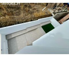 Villa de nueva construcción con 4 dormitorios en Nerja