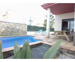 Chalet en Venta en Deltebre, Tarragona