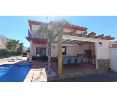 Chalet en Venta en Deltebre, Tarragona