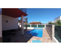 Chalet en Venta en Deltebre, Tarragona