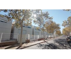 Nave en Alquiler en Amposta, Tarragona
