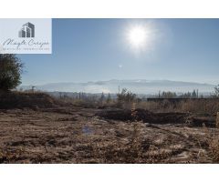 Parcela urbana de 2.918 m2 en Monteluz para construir hasta 25 viviendas pareadas