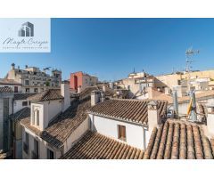 EDIFICIO EN REYES CATOLICOS