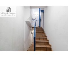 EDIFICIO EN REYES CATOLICOS