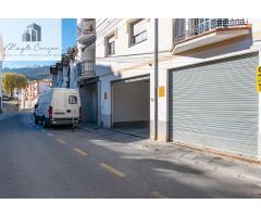 Local con 238m2 en centro de Guejar Sierra