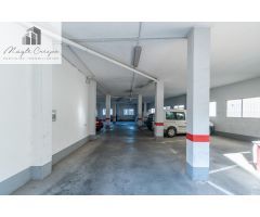 Local con 238m2 en centro de Guejar Sierra
