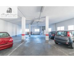 Local con 238m2 en centro de Guejar Sierra