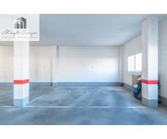 Local con 238m2 en centro de Guejar Sierra