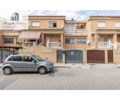Adosado en Venta en Vegas del Genil, Granada