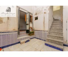 MAGNÍFICA OPORTUNIDAD DE COMPRAR UNA VIVIENDA CON 3 APARTAMENTOS