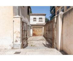 !!ESPECTACULAR PARCELA CON VIVIENDA JUNTO LA HÍPICA!!