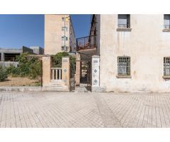 !!ESPECTACULAR PARCELA CON VIVIENDA JUNTO LA HÍPICA!!