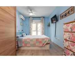 Precioso piso de 3 dormitorios, 2 baños, balcón y 2 plazas de garaje en Santa Fe