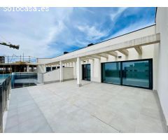 ¡ KEY READY ! Esplendido ático a estrenar en Sea Gardens con panorámica vista al mar !