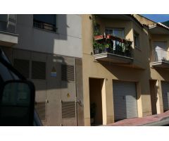 Casa espaciosa con gran terraza zona Rambla Generalitat.
