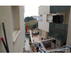 Piso con balcón situado en la zona Rambla de la Generalitat