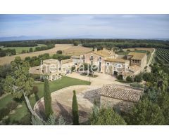 Única y excepcional finca rústica de 137ha, con dos masías reformadas