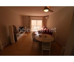 APARTAMENTO CON TERRAZA Y PISCINA COMUNITÁRIA EN EL PASEO DE SANT FELIU DE GUÍXOLS