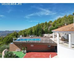 ESPECTACULAR VILLA EN MIJAS