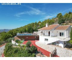 ESPECTACULAR VILLA EN MIJAS