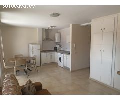 Fantástico apartamento situado en Fuengirola a 500 metros de la playa.
