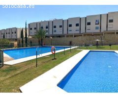 PRECIOSO CHALET ADOSADO EN ZONA HIPÓDROMO MÍJAS !!
