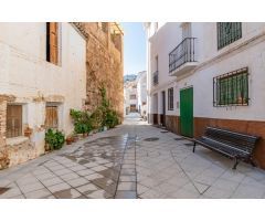 Casa en Venta en Albuñuelas, Granada