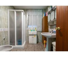 Casa en Venta en Albuñuelas, Granada