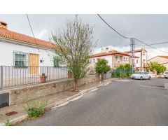 MAGNÍFICA CASA EN UNA PLANTA CON GRAN PARCELA EN UN ENTORNO IDÍLICO ????????????