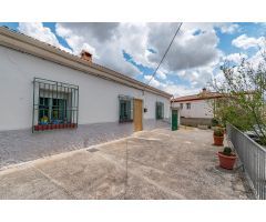 MAGNÍFICA CASA EN UNA PLANTA CON GRAN PARCELA EN UN ENTORNO IDÍLICO ????????????