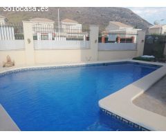 ESTUPENDO CHALET EN SAN JUAN DE LOS TERREROS