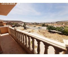 Casa independiente con almacén y terreno en el Real de Antas (Almería)