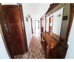 Casa independiente con almacén y terreno en el Real de Antas (Almería)