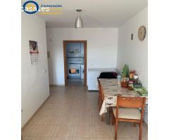 Piso de dos dormitorios con terraza y ascensor en Garrucha