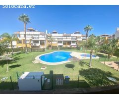Apartamento de 2 dormitorios, 2 baños y 2 terrazas en la Media Legua en Vera Playa