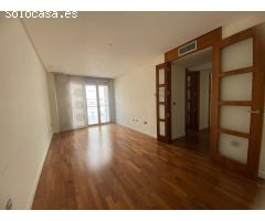 Piso de 2 Habitaciones Y 2 Baños en el Centro de ELCHE.