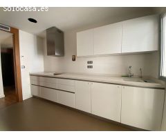 Piso de 2 Habitaciones y 2 Baños en el Centro de ELCHE.