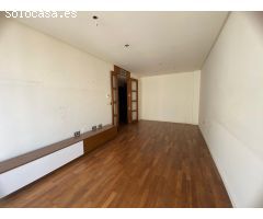 Piso de 2 Habitaciones y 2 Baños en el Centro de ELCHE.