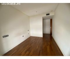 Piso de 2 Habitaciones y 2 Baños en el Centro de ELCHE.