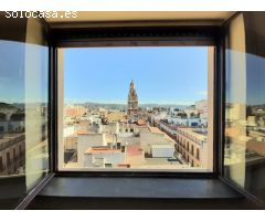 Sobreático con cinco habitaciones en Platería, centro de murcia