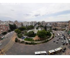 Atico en la plaza Circular