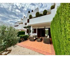 Exclusivo dúplex de 4 dormitorios con vistas al mar en Mar de Pulpí, San Juan de Los Terreros.