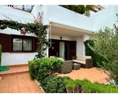 Exclusivo dúplex de 4 dormitorios con vistas al mar en Mar de Pulpí, San Juan de Los Terreros.