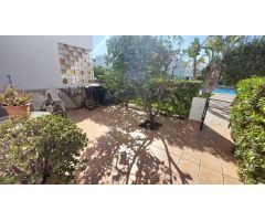 Duplex de 3 dormitorios con solarium y terraza  en las Buganvillas de Vera Playa.